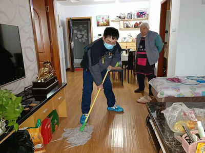 武昌區石牌嶺社區團支部 以主流思想學習引領志愿服務實踐，助力家政服務提質增效